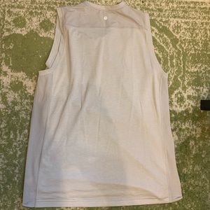 Lululemon tank top/muscle tee